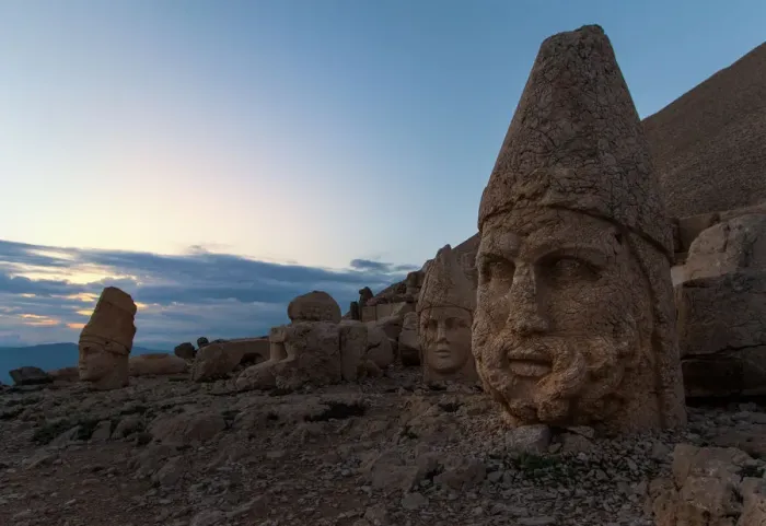 Framed Print : Head sculptures of Nemrut Framed Print : Head sculptures of Nemrut