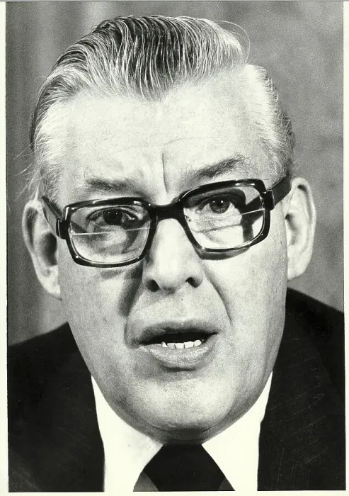 Framed Print : Head Shot of Reverend Ian Paisley Framed Print : Head Shot of Reverend Ian Paisley