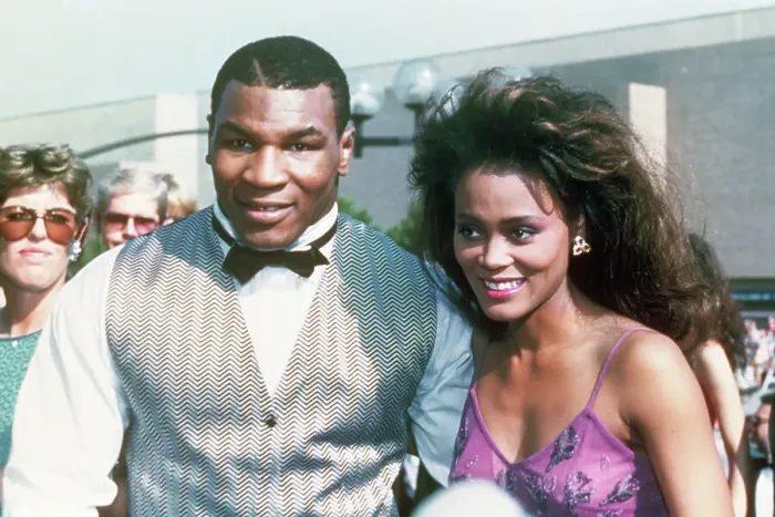 Framed Print : Headshots Robin Givens with Mike Tyson Outside Framed Print : Headshots Robin Givens with Mike Tyson Outside