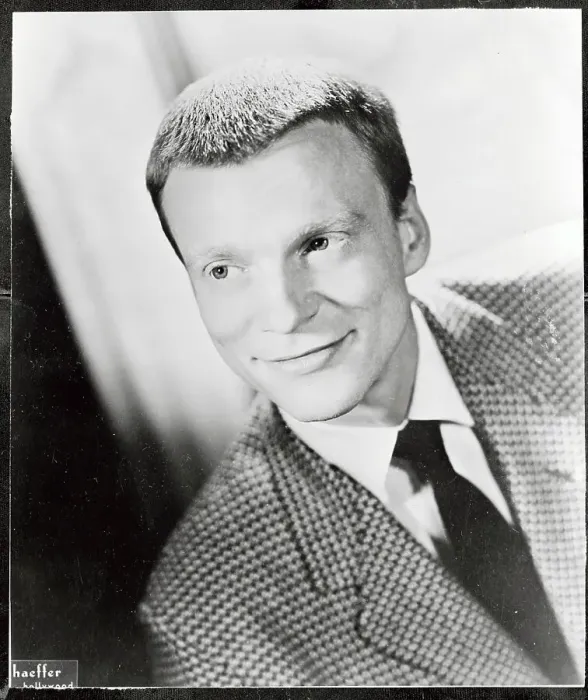 Framed Print : Headshoulders Photo Of Gerry Mulligan Framed Print : Headshoulders Photo Of Gerry Mulligan