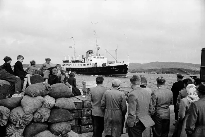 Framed Print : Hebridean Ferry Framed Print : Hebridean Ferry