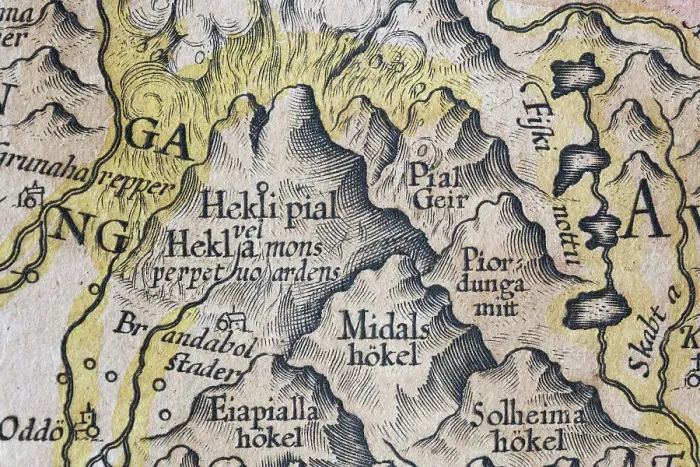 Framed Print : Hekla Volcano, Iceland, hand-coloured Iceland copperplate engraving by Gerhard Mercator, 1595 Framed Print : Hekla Volcano, Iceland, hand-coloured Iceland copperplate engraving by Gerhard Mercator, 1595