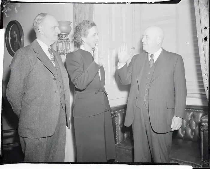 Framed Print : Helen Douglas Mankin Taking Oath Framed Print : Helen Douglas Mankin Taking Oath