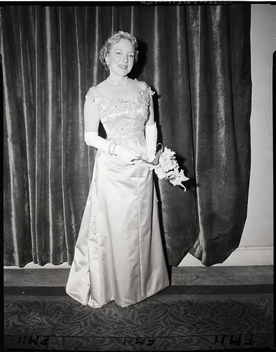 Framed Print : Helen Hayes in Gown Framed Print : Helen Hayes in Gown