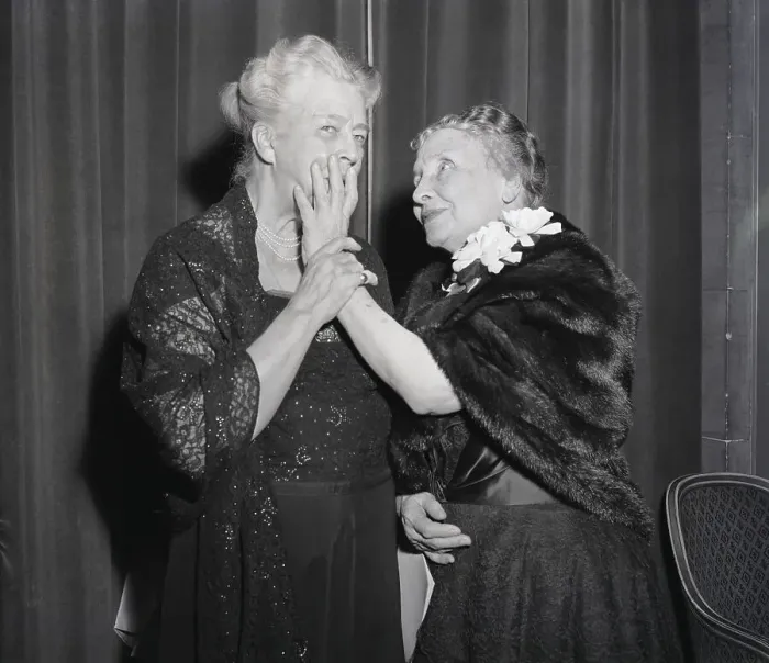 Framed Print : Helen Keller Reads Mrs. Roosevelt'S Lips Framed Print : Helen Keller Reads Mrs. Roosevelt'S Lips