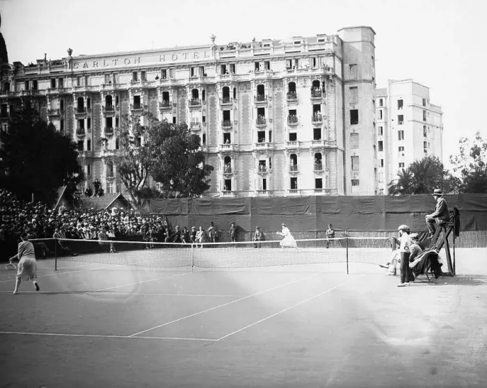 Framed Print : Helen Wills and Suzanne Lenglen During Match Framed Print : Helen Wills and Suzanne Lenglen During Match