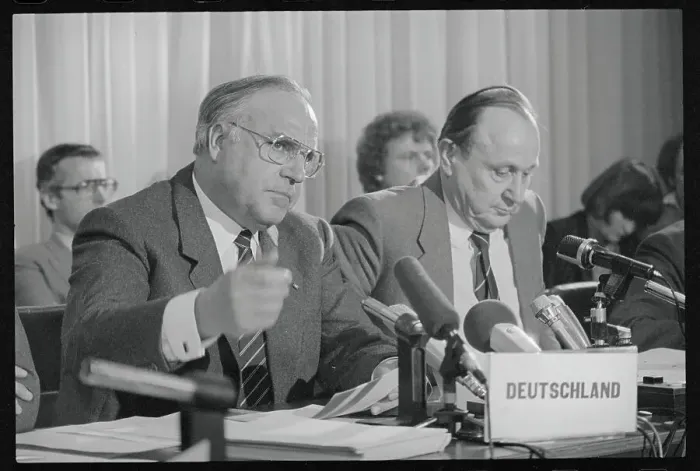 Framed Print : Helmut Kohl Speaking at a News Conference Framed Print : Helmut Kohl Speaking at a News Conference