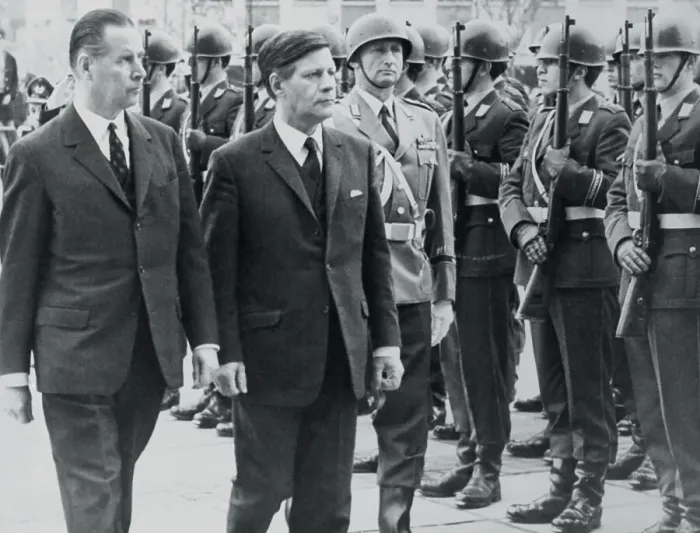Framed Print : Helmut Schmidt Reviewing Honor Guard