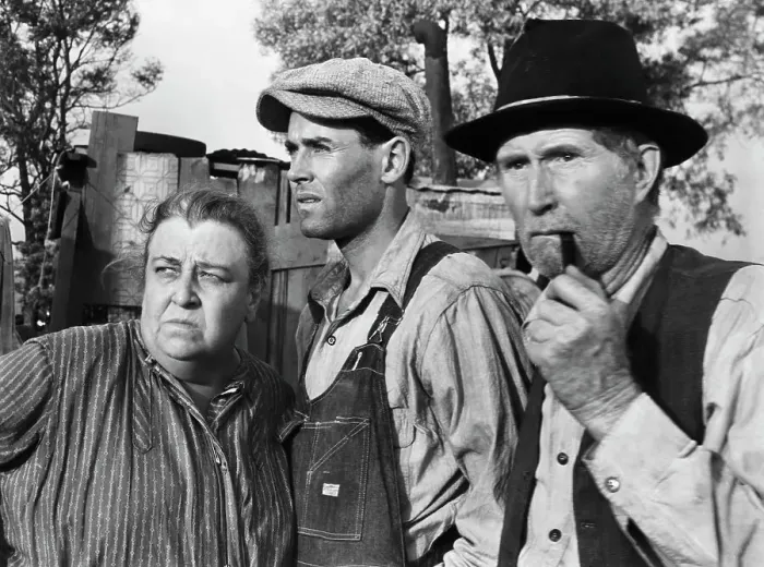 Framed Print : Henry Fonda in The Grapes of Wrath Framed Print : Henry Fonda in The Grapes of Wrath