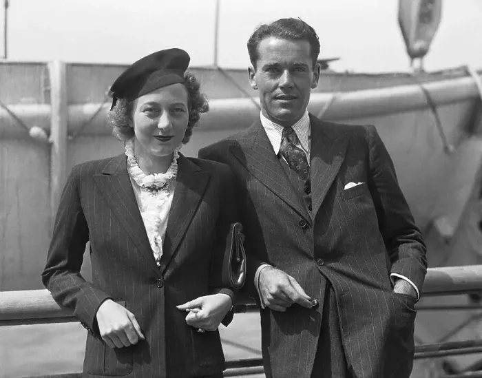 Framed Print : Henry Fonda and Wife Frances Framed Print : Henry Fonda and Wife Frances