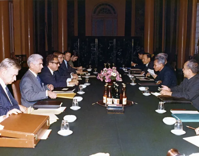 Framed Print : Henry Kissinger and Delegates Meeting with Pham Van Dong Framed Print : Henry Kissinger and Delegates Meeting with Pham Van Dong