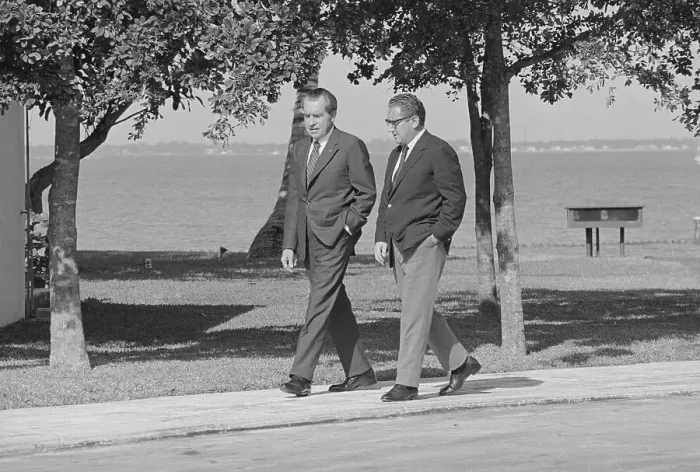 Framed Print : Henry Kissinger and Richard Nixon