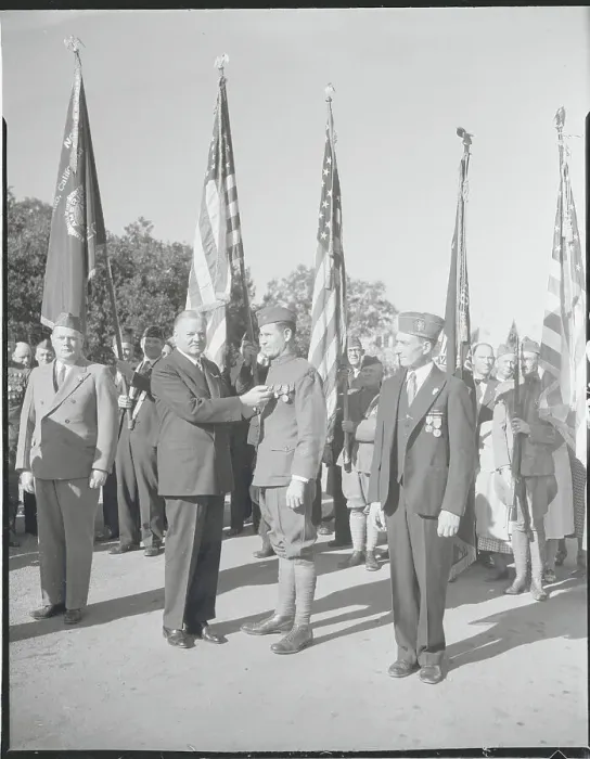 Framed Print : Herbert Hoover and Honorees at War Veteran Ceremony Framed Print : Herbert Hoover and Honorees at War Veteran Ceremony