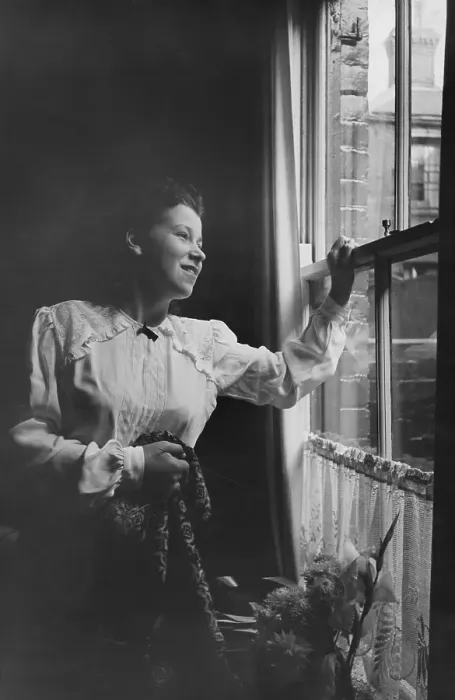 Framed Print : Herring Girl's Day Off