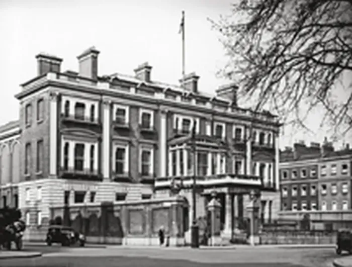 : Hertford House : Hertford House