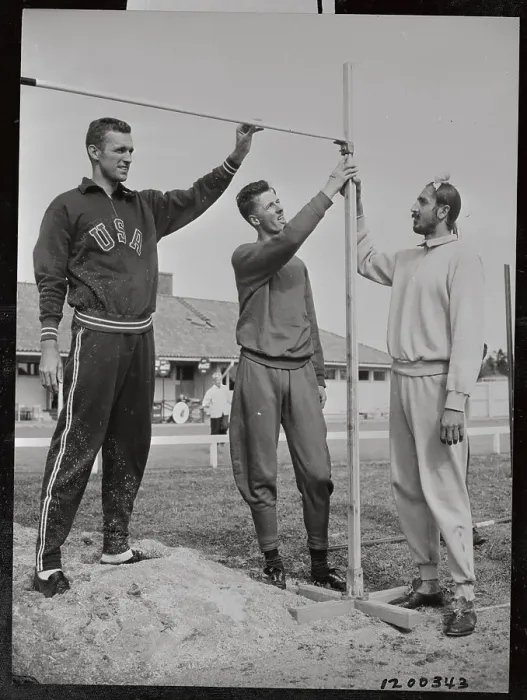 Framed Print : High Jumpers Adjusting Bar at Helsinki Olympics Framed Print : High Jumpers Adjusting Bar at Helsinki Olympics