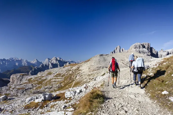 Framed Print : Hikers on the Buellelejoch Pass during the ascent to Paternkofel Mountain, looking towards Paternkofel Mountain, the Three Peaks and the Cadini Group, Sesto, Alta Pusteria, Dolomites, Alto Adige, Italy, Europe Framed Print : Hikers on the Buellelejoch Pass during the ascent to Paternkofel Mountain, looking towards Paternkofel Mountain, the Three Peaks and the Cadini Group, Sesto, Alta Pusteria, Dolomites, Alto Adige, Italy, Europe