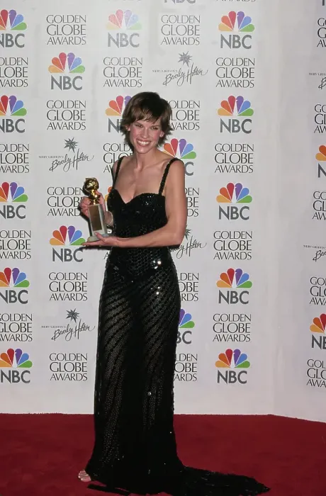 Framed Print : Hilary Swank Wins At 57th Annual Golden Globe Framed Print : Hilary Swank Wins At 57th Annual Golden Globe