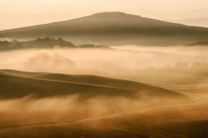 Framed Print : Hill layers with light and fog in Val d Orcia, Siena countryside Framed Print : Hill layers with light and fog in Val d Orcia, Siena countryside