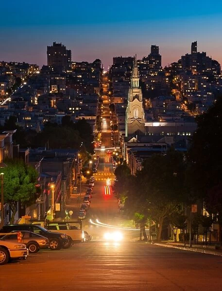 Down hill road in Sanfrancisco