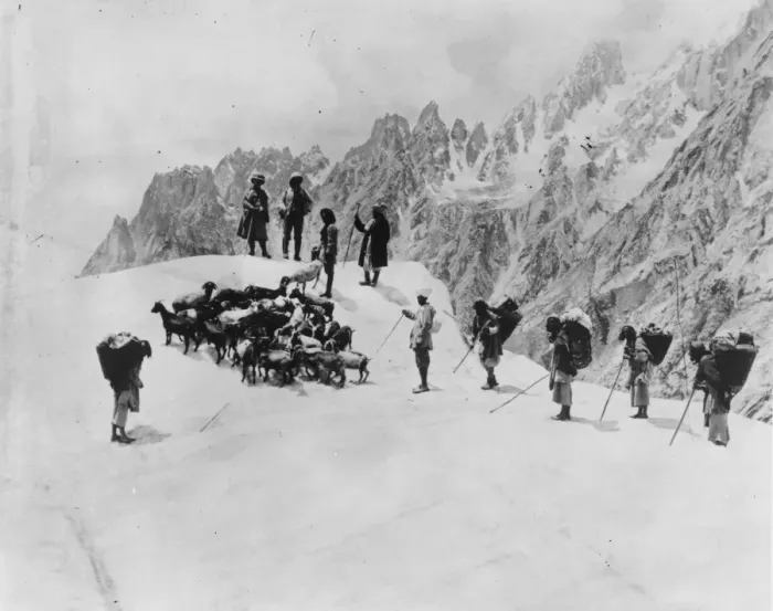 Framed Print : Himalayan Trek Framed Print : Himalayan Trek
