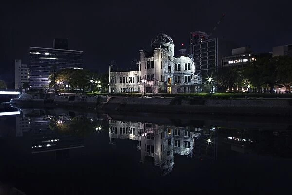 Hiroshima Genbaku Atomic Bomb Dome at night