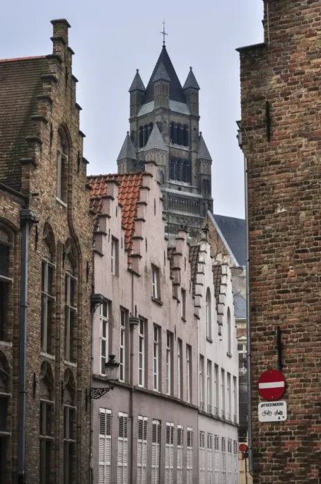 Framed Print : Historic centre of Brugge, Belgium Framed Print : Historic centre of Brugge, Belgium