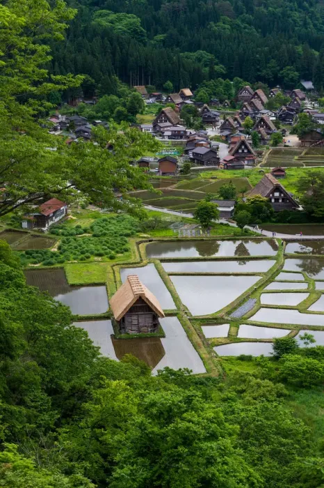 Framed Print : Historic Villages of Shirakawa-go in spring Framed Print : Historic Villages of Shirakawa-go in spring