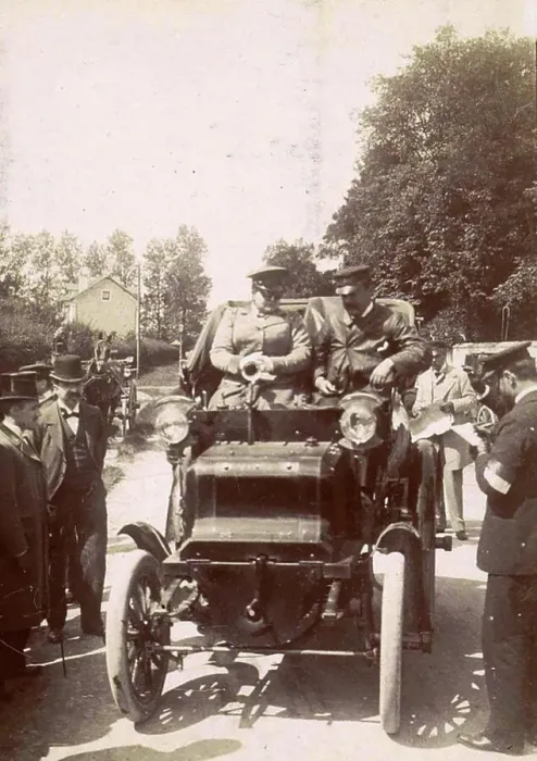 Framed Print : History of the automobile, start of the Paris-Amsterdam race for left-hand drive cars with Baroness Helene van Zuylen van Nijevelt van de Haar, 1898, France, digitally restored reproduction from a 19th-20th century original Framed Print : History of the automobile, start of the Paris-Amsterdam race for left-hand drive cars with Baroness Helene van Zuylen van Nijevelt van de Haar, 1898, France, digitally restored reproduction from a 19th-20th century original