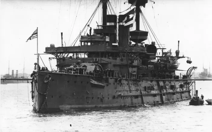 Framed Print : HMS Hannibal