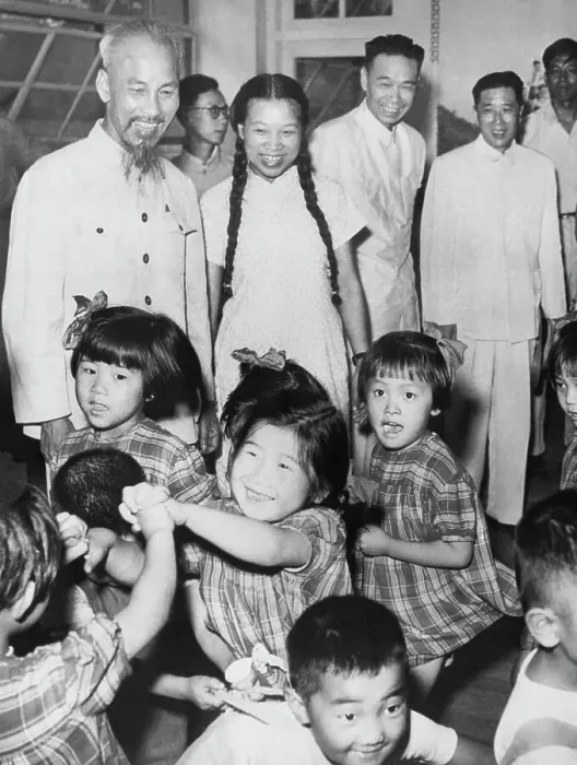 Framed Print : Ho Chi Minh Watching Children Play