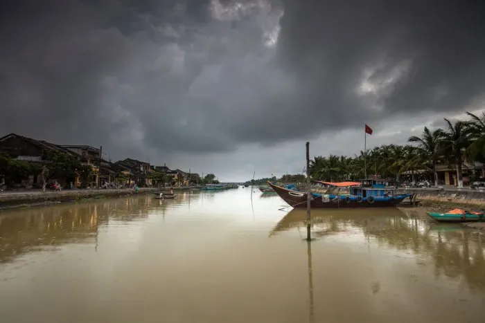 Framed Print : Hoi An Ancient Town on Thu Bon River, Vietnam Framed Print : Hoi An Ancient Town on Thu Bon River, Vietnam
