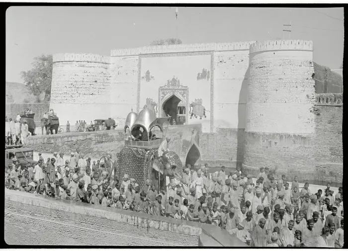 Framed Print : Holi Procession in Bharatpur