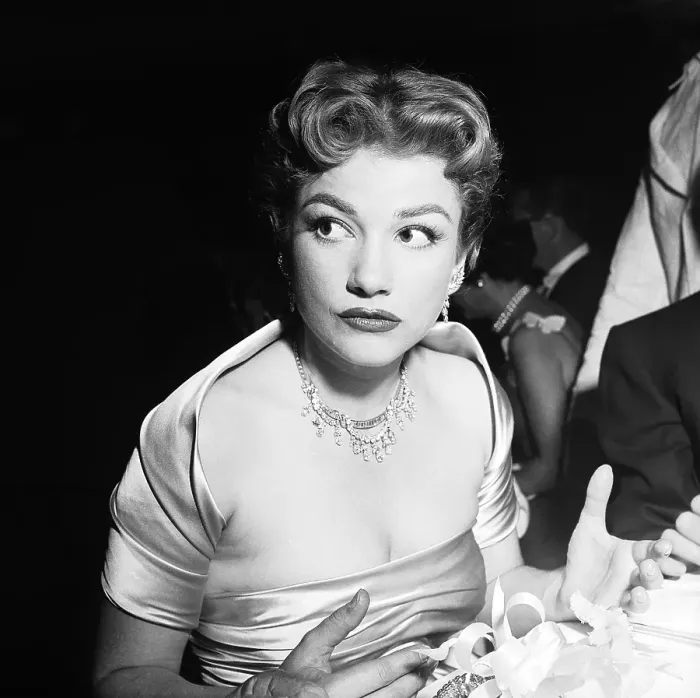 Framed Print : Hollywood, Anne Baxter Framed Print : Hollywood, Anne Baxter