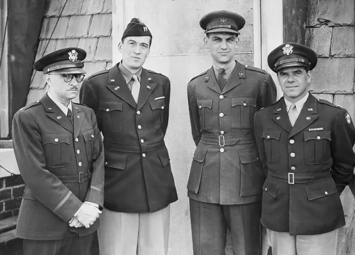 Framed Print : Hollywood Filmmakers in the Army Framed Print : Hollywood Filmmakers in the Army