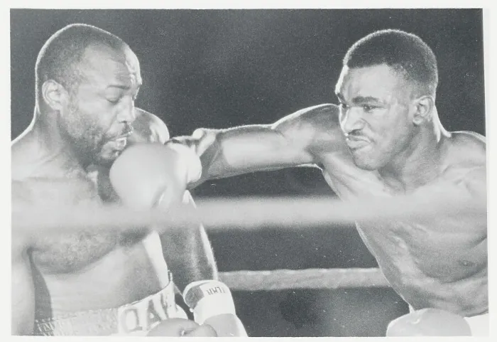Framed Print : Holyfield Delivering Jaw Punch Framed Print : Holyfield Delivering Jaw Punch