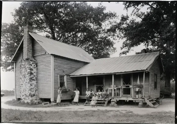 Framed Print : Home of Cotton Pickers on Plantation