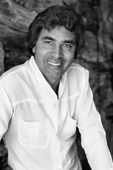 Framed Print : At Home With Humperdinck