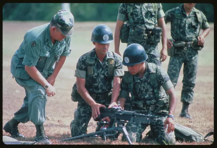 Framed Print : Honduran Soldiers Receiving Training