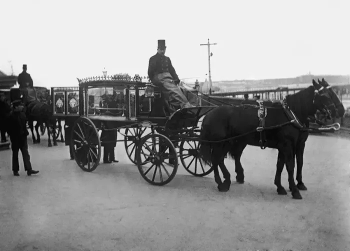 Framed Print : Horsedrawn Hearse Framed Print : Horsedrawn Hearse