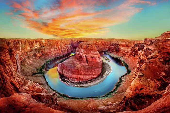 Framed Print : Horseshoe Bend at sunrise Framed Print : Horseshoe Bend at sunrise