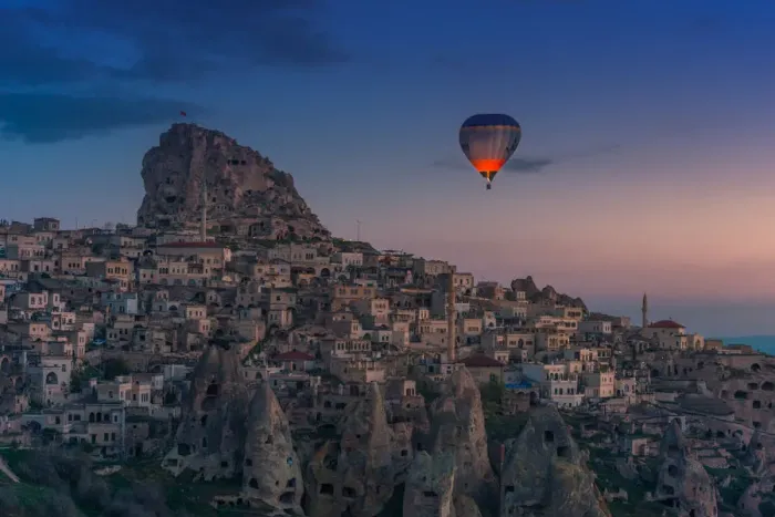 Framed Print : Hot air balloon over Uchisar castle Framed Print : Hot air balloon over Uchisar castle