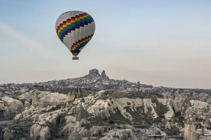 Framed Print : Hot Air Ballooning in Cappadocia, Nevsehir, Turkey Framed Print : Hot Air Ballooning in Cappadocia, Nevsehir, Turkey