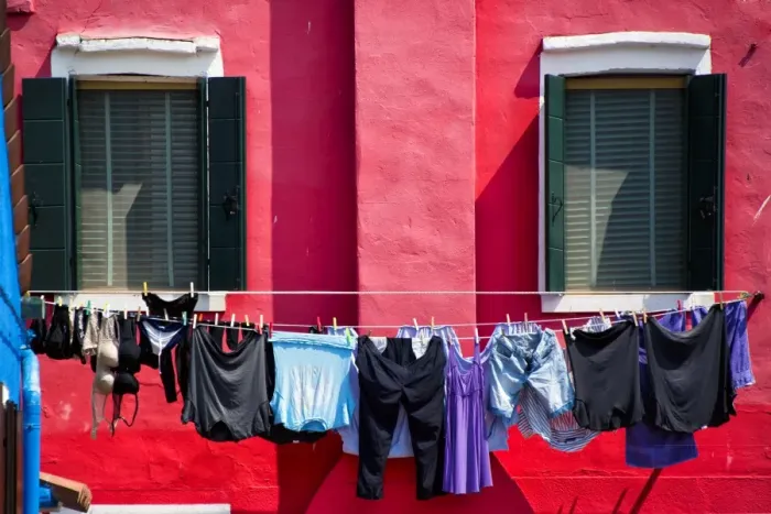Framed Print : Hot dryer in Burano