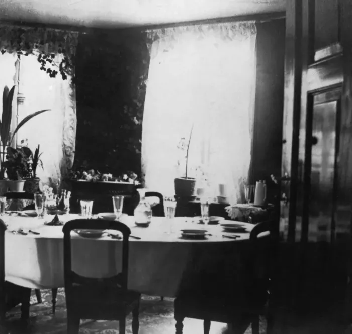 Framed Print : Hotel Dining Room Framed Print : Hotel Dining Room