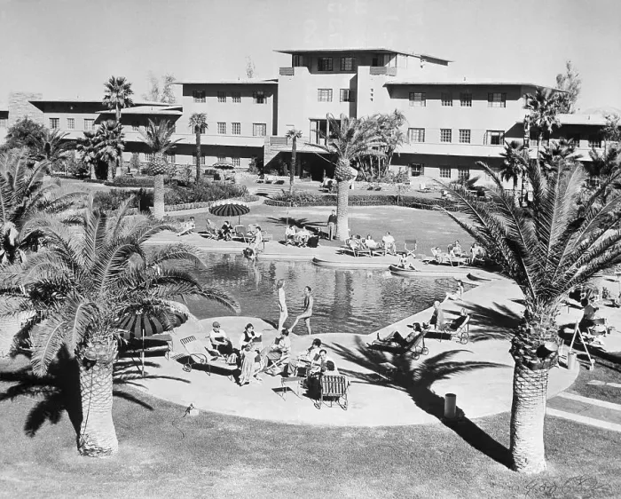 Framed Print : Hotel Flamingo Patio and Swimming Pool Framed Print : Hotel Flamingo Patio and Swimming Pool