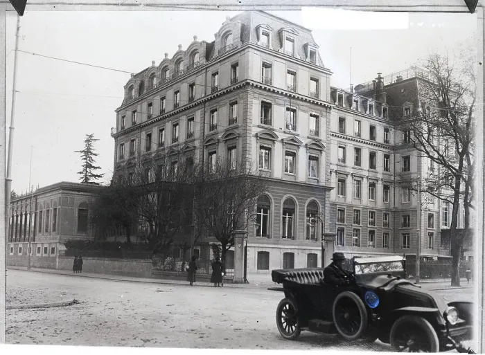 Framed Print : The Hotel National Home Of Delegates