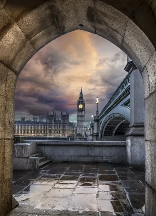Framed Print : Houses of Parliament from Westminster Bridge in London, UK Framed Print : Houses of Parliament from Westminster Bridge in London, UK