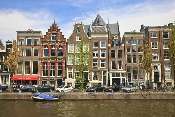 Housing in the historic city centre of Amsterdam, Holland, Netherlands, Europe