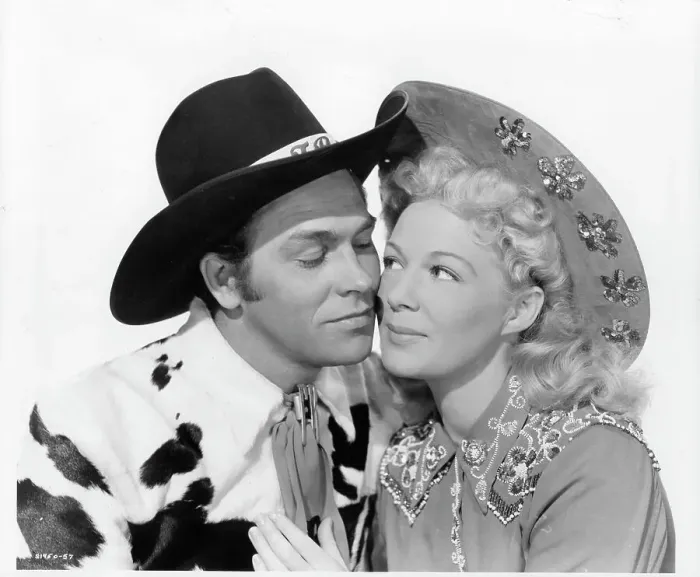 Framed Print : Howard Keel And Betty Hutton In Annie Get Your Gun Framed Print : Howard Keel And Betty Hutton In Annie Get Your Gun